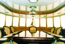 High gloss ceiling in conference hall