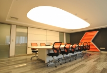 Stretch ceiling in conference room