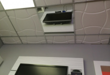 Mirror ceiling placed in grid